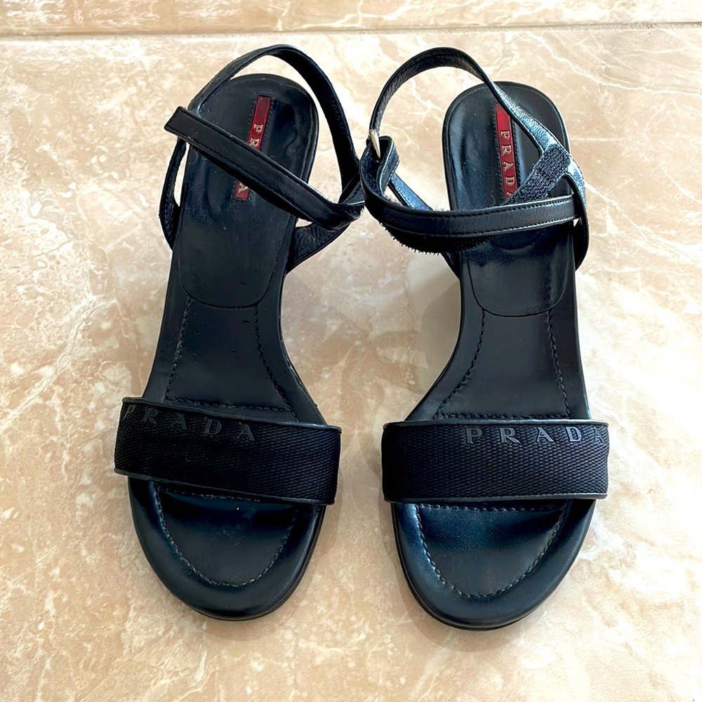 Prada sandal 36.5
